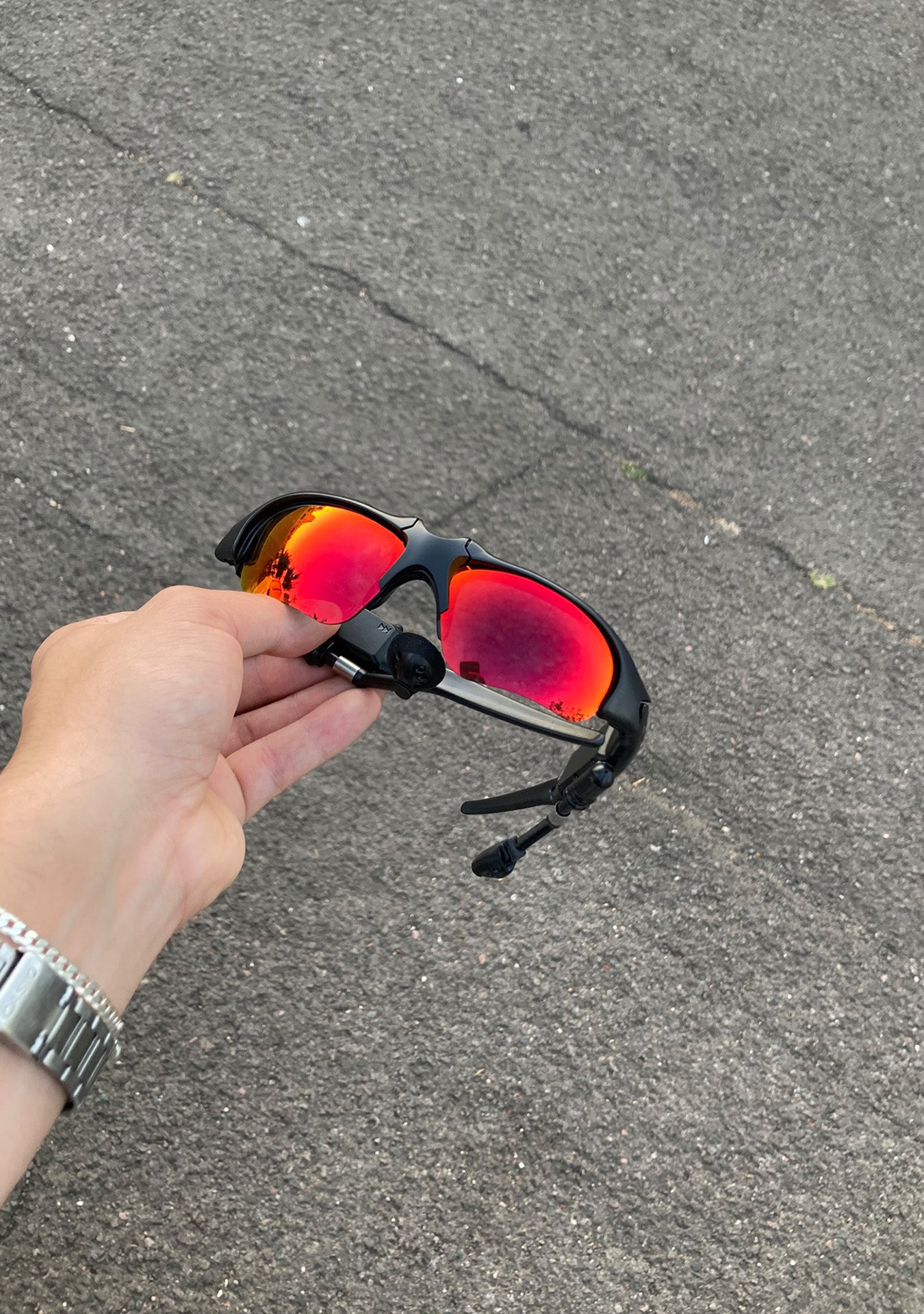 Thrump Preta Ruby - 2 lentes + case ♻️